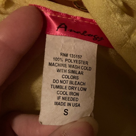 Analogy Gold chain tank top blouse          Size Small Yellow - Picture 3 of 3